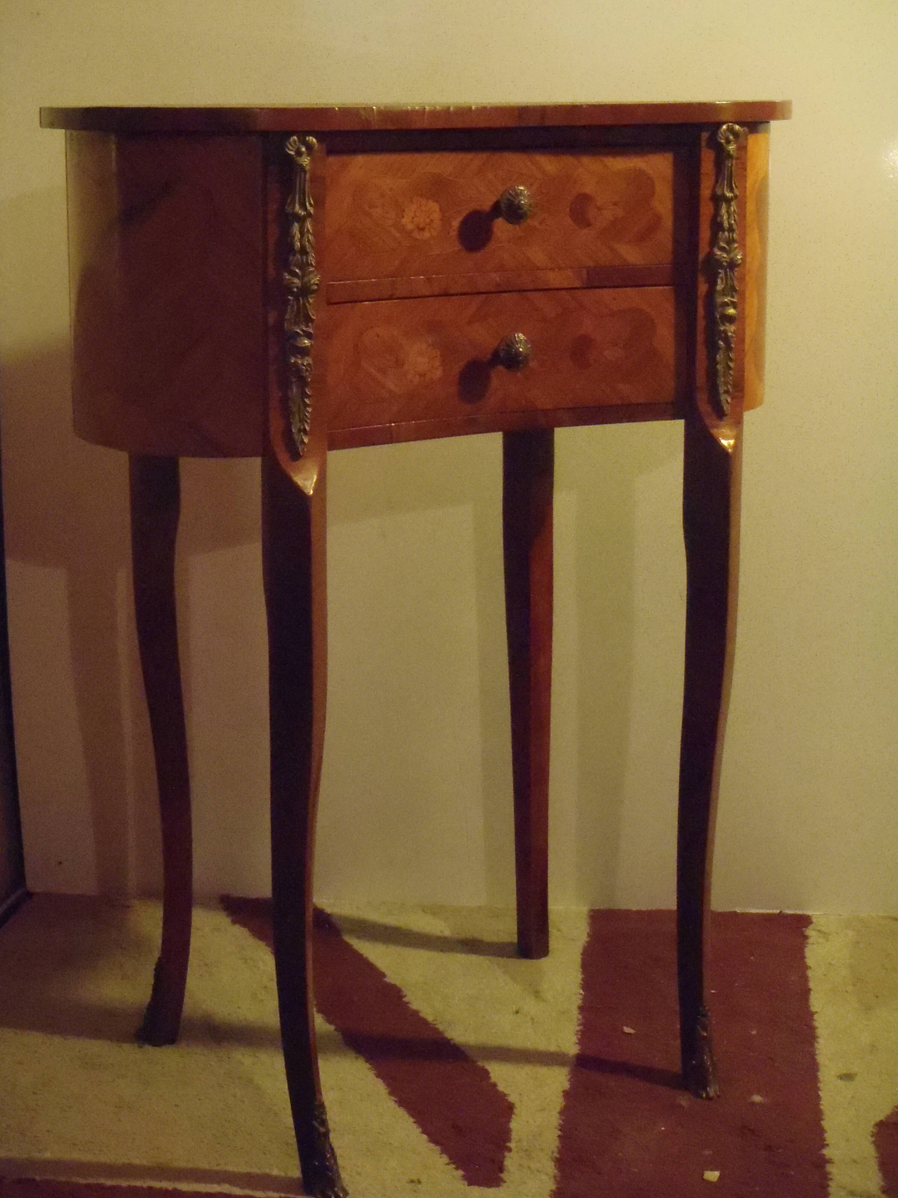 Louis XV style bedside table with varnished marquetry.