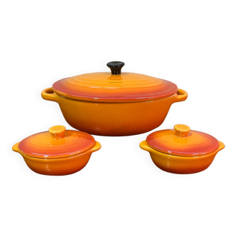 Ceramic casserole dish with 2 mini casserole dishes