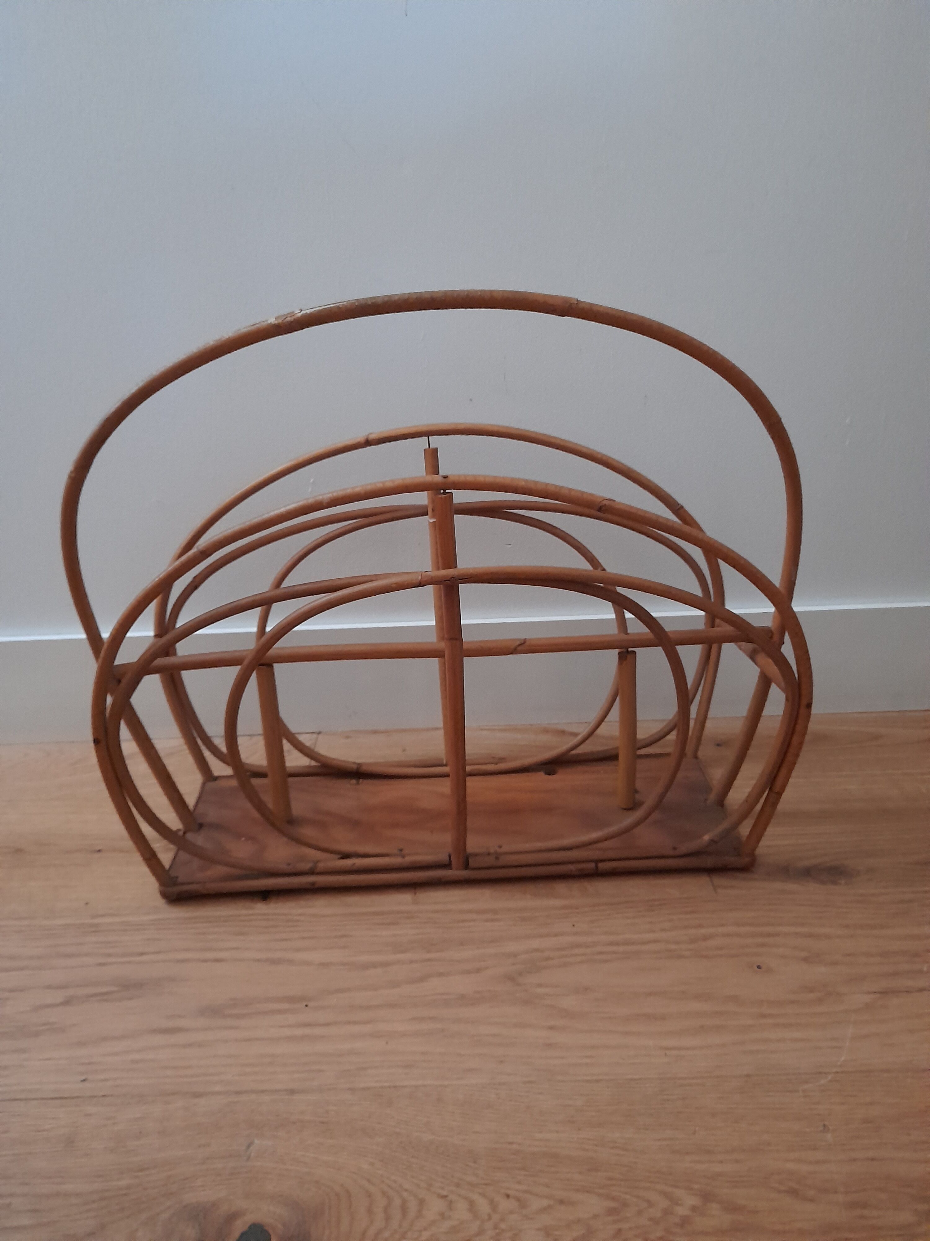 Rattan magazine door