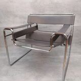 Marcel Breuer Wassily  grey leather B3 Chairs 1980s Italy