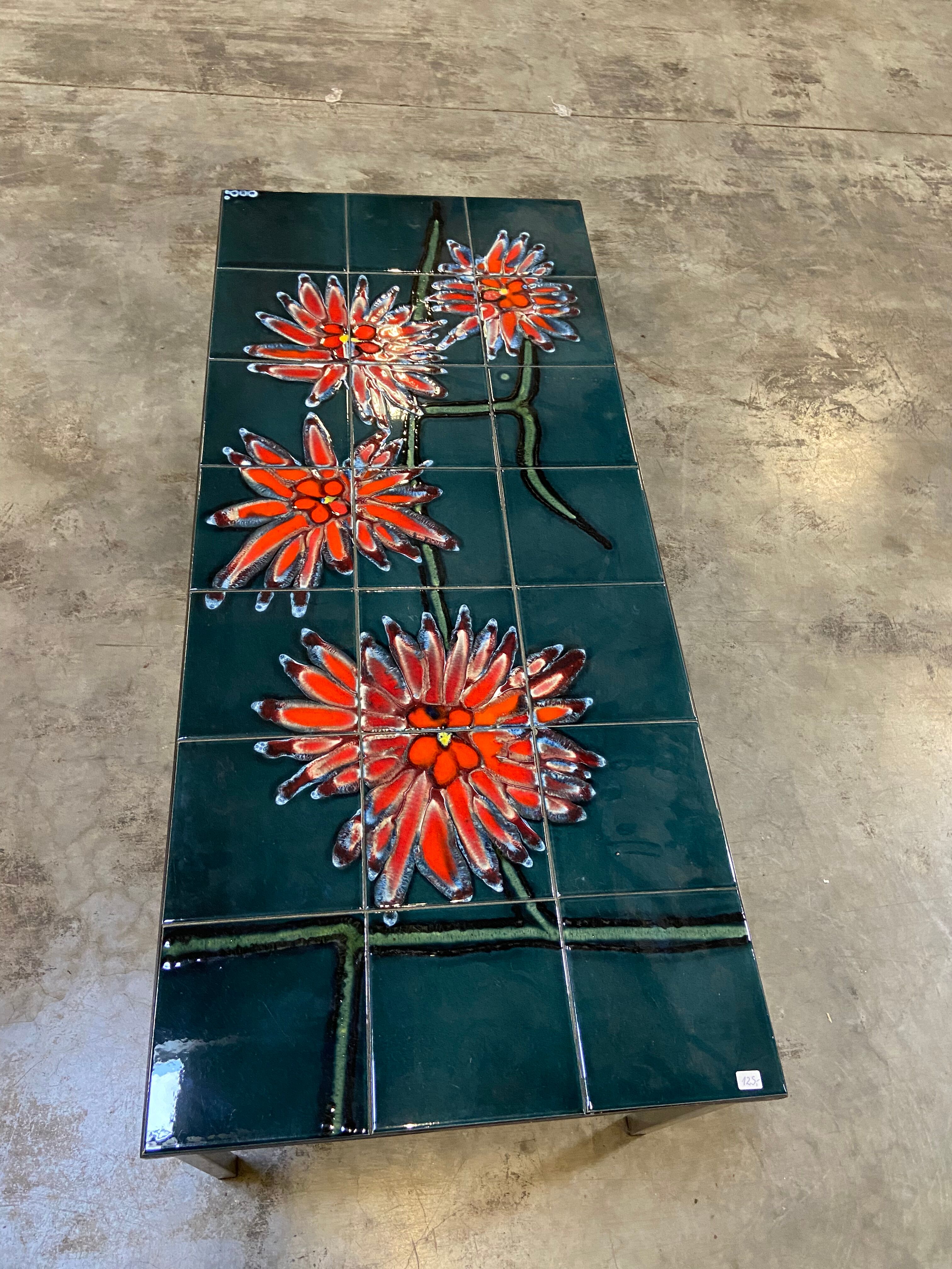 Ceramic coffee table by Adri