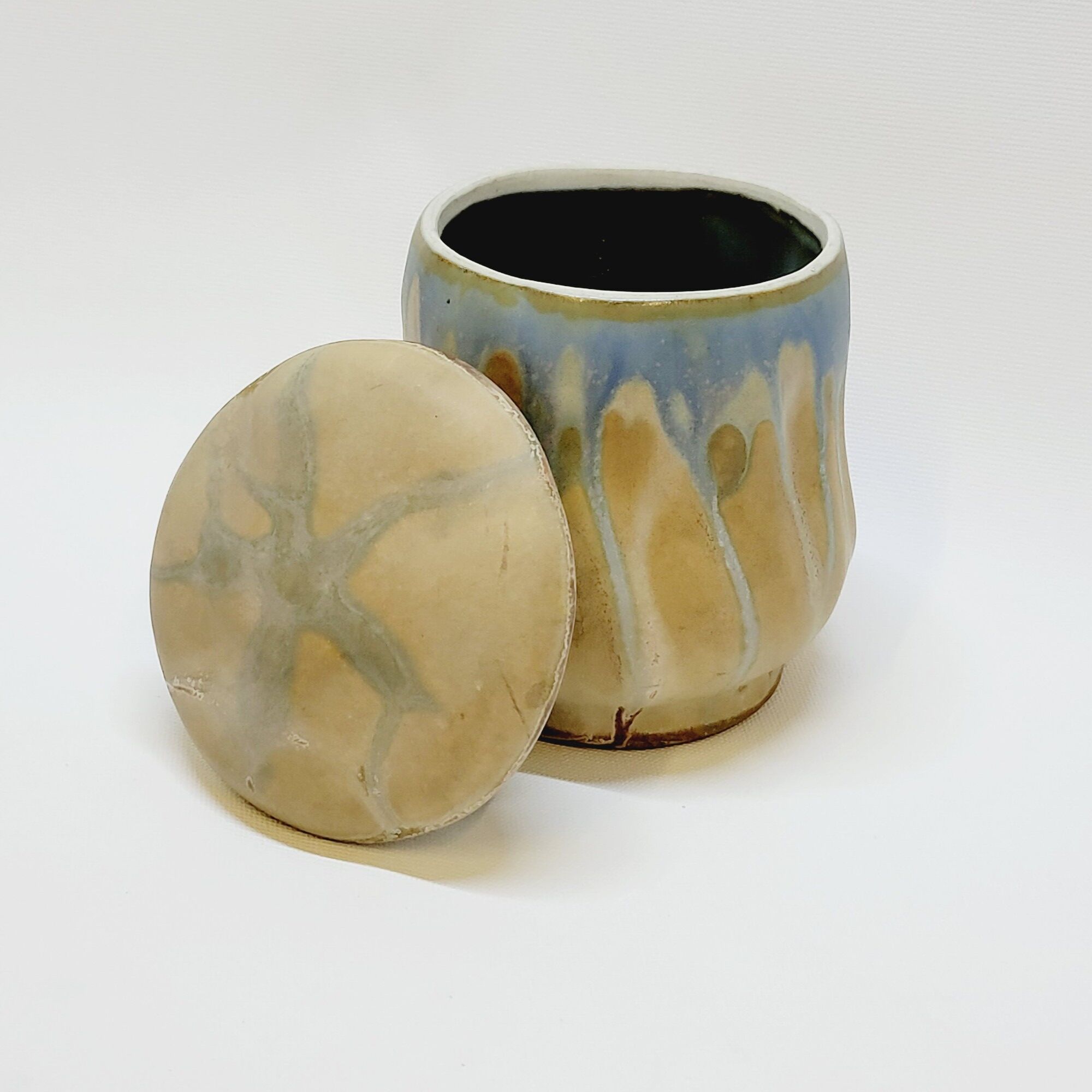 Gilbert Metenier Covered pot in beige and blue art nouveau flamed stoneware