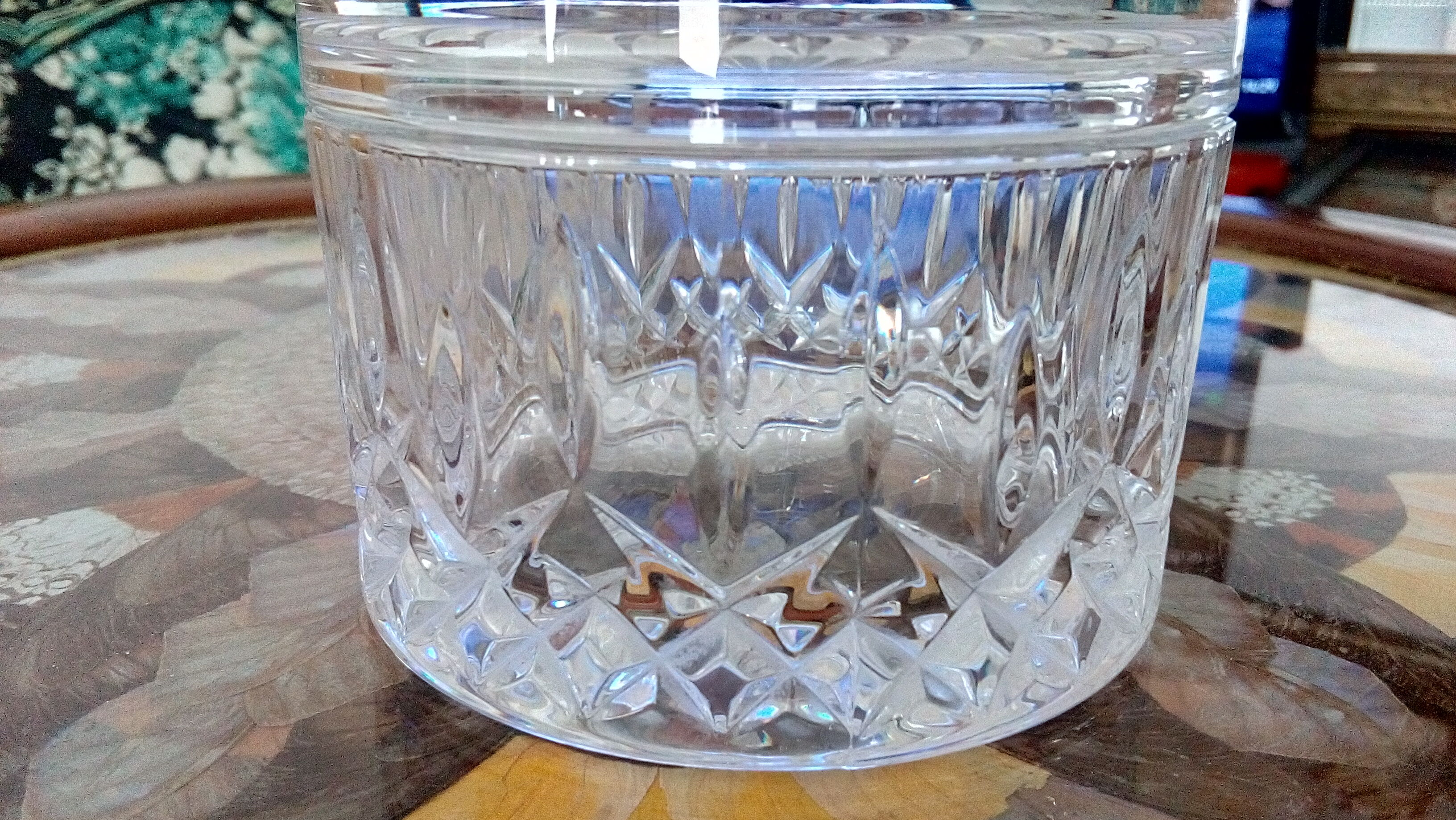 Cut crystal candy box