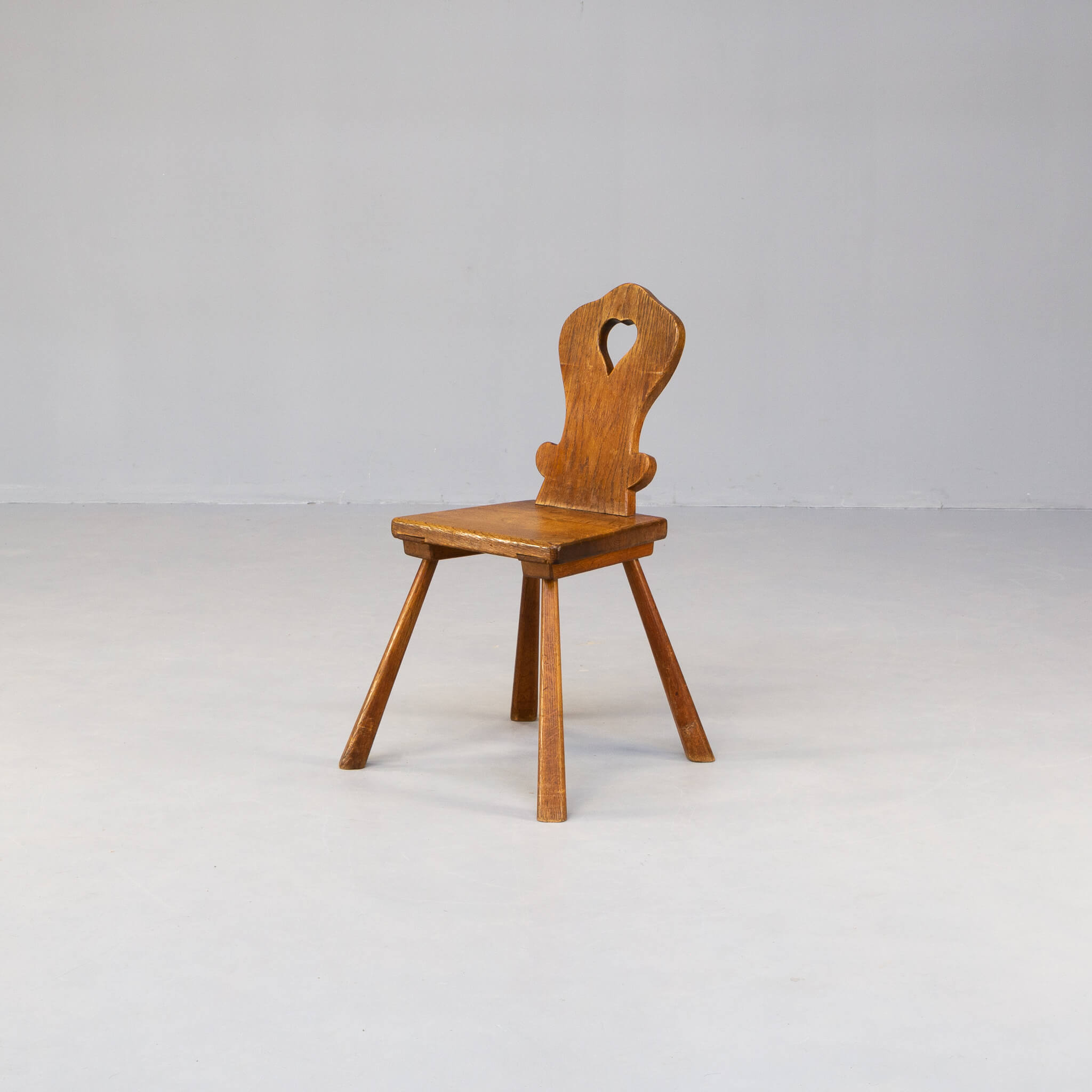 Beautiful set of 6 Rustic Alpine Mountain Chairs