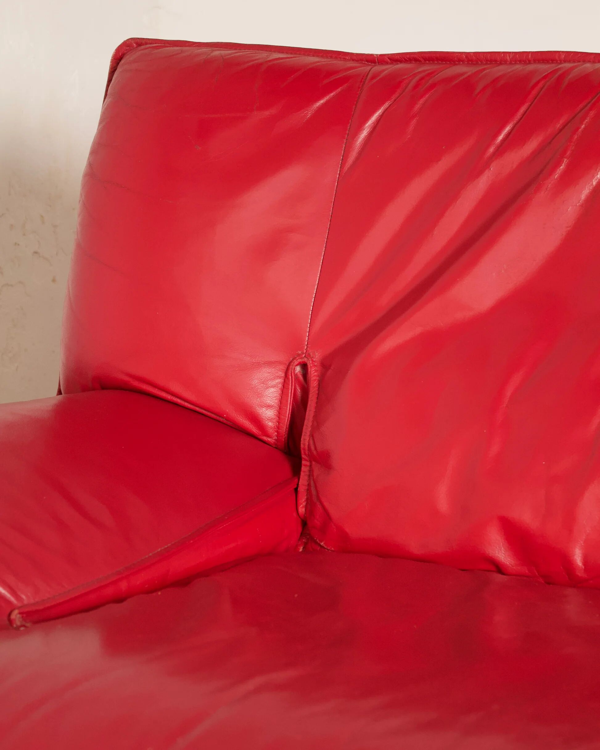 Canapé vintage modèle Ambassador, Nicoletti Salotti, Italie, 1980