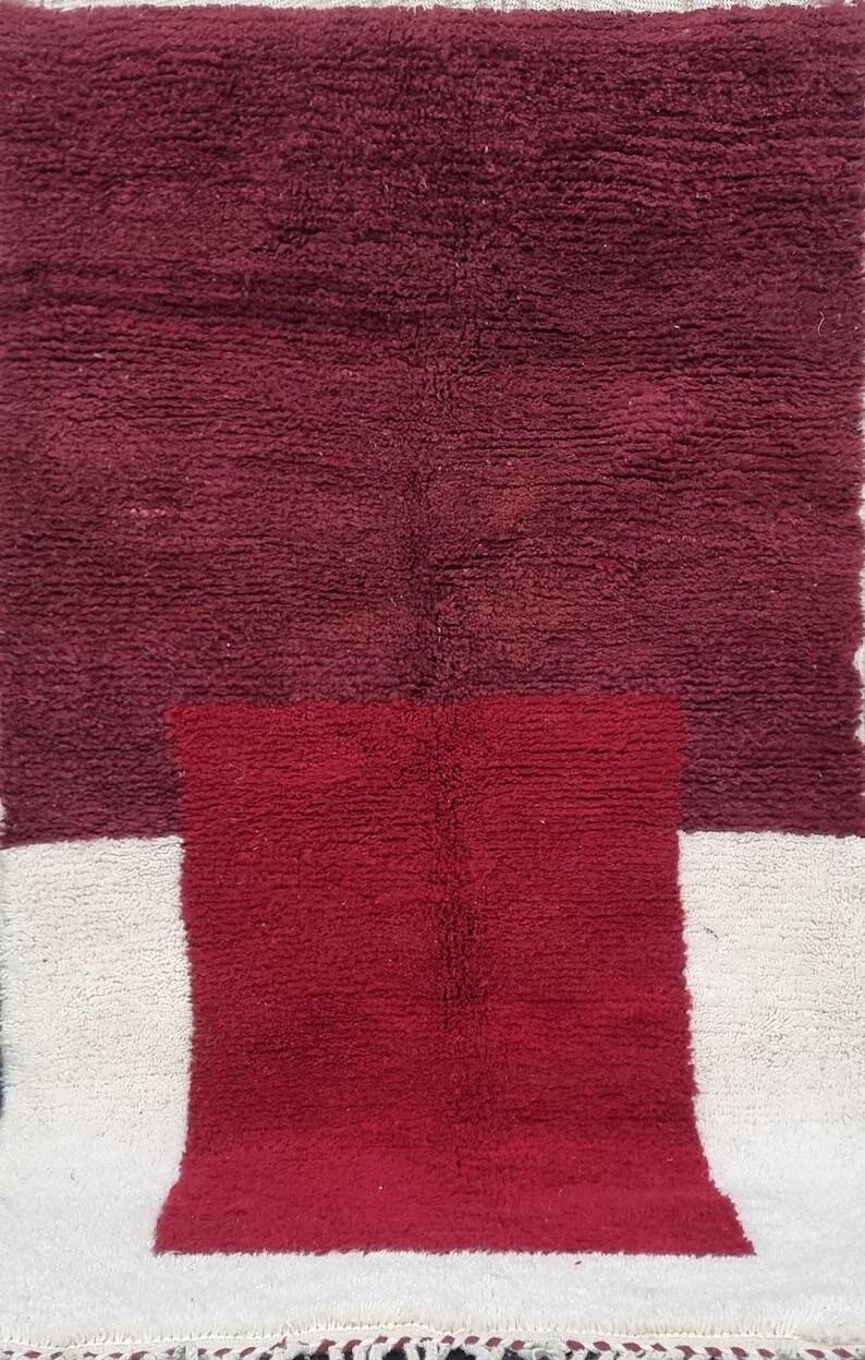 Traditional Beni Ourain Berber rug in natural wool 140/260 cm