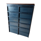 Metal clamshell furniture