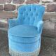 Fauteuil crapaud velours bleu