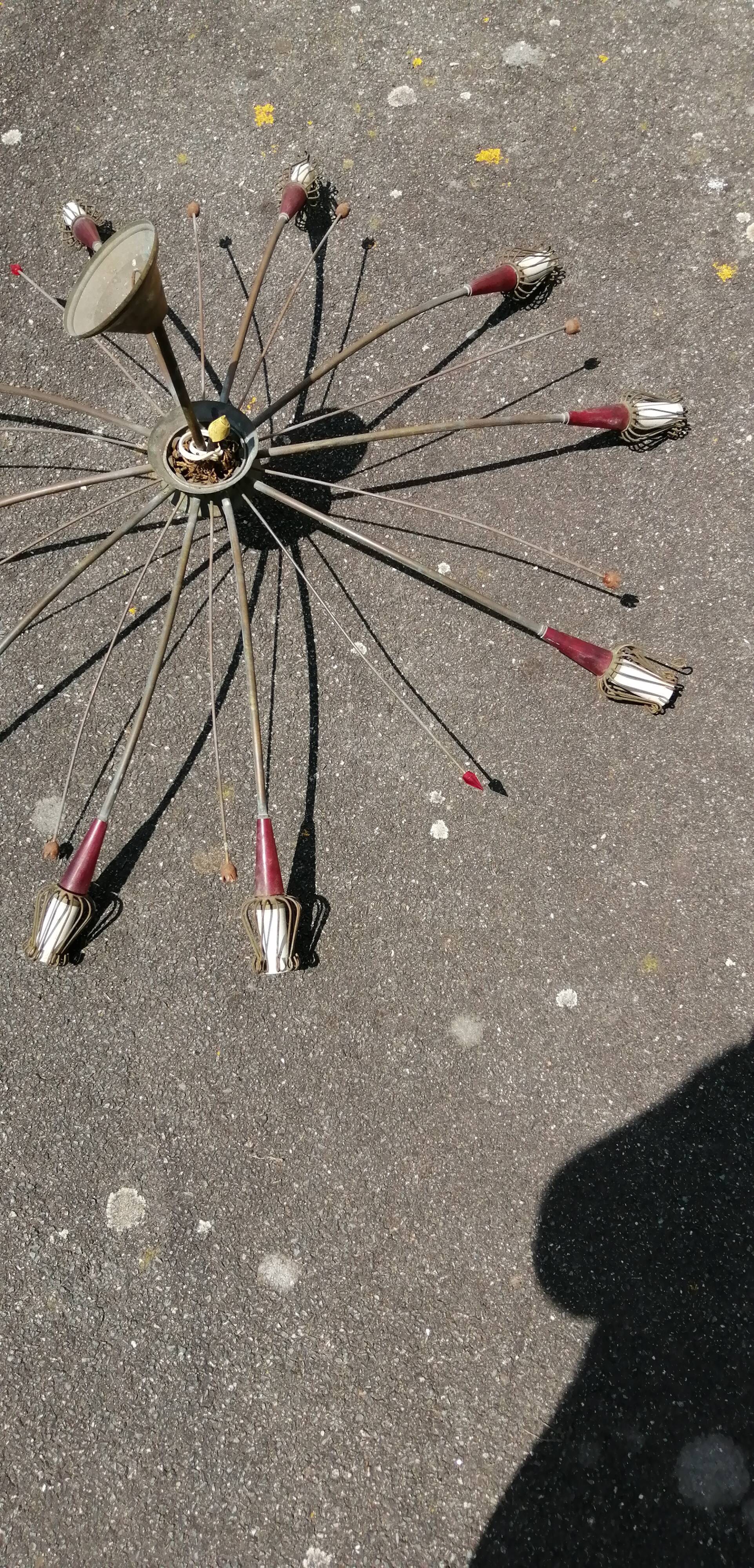 Lustre de la maison Lunel
