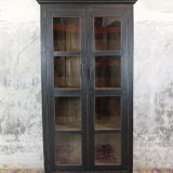 Black Indian showcase with 2 glass doors of 8 tiles and 3 interior shelves in raw wood
