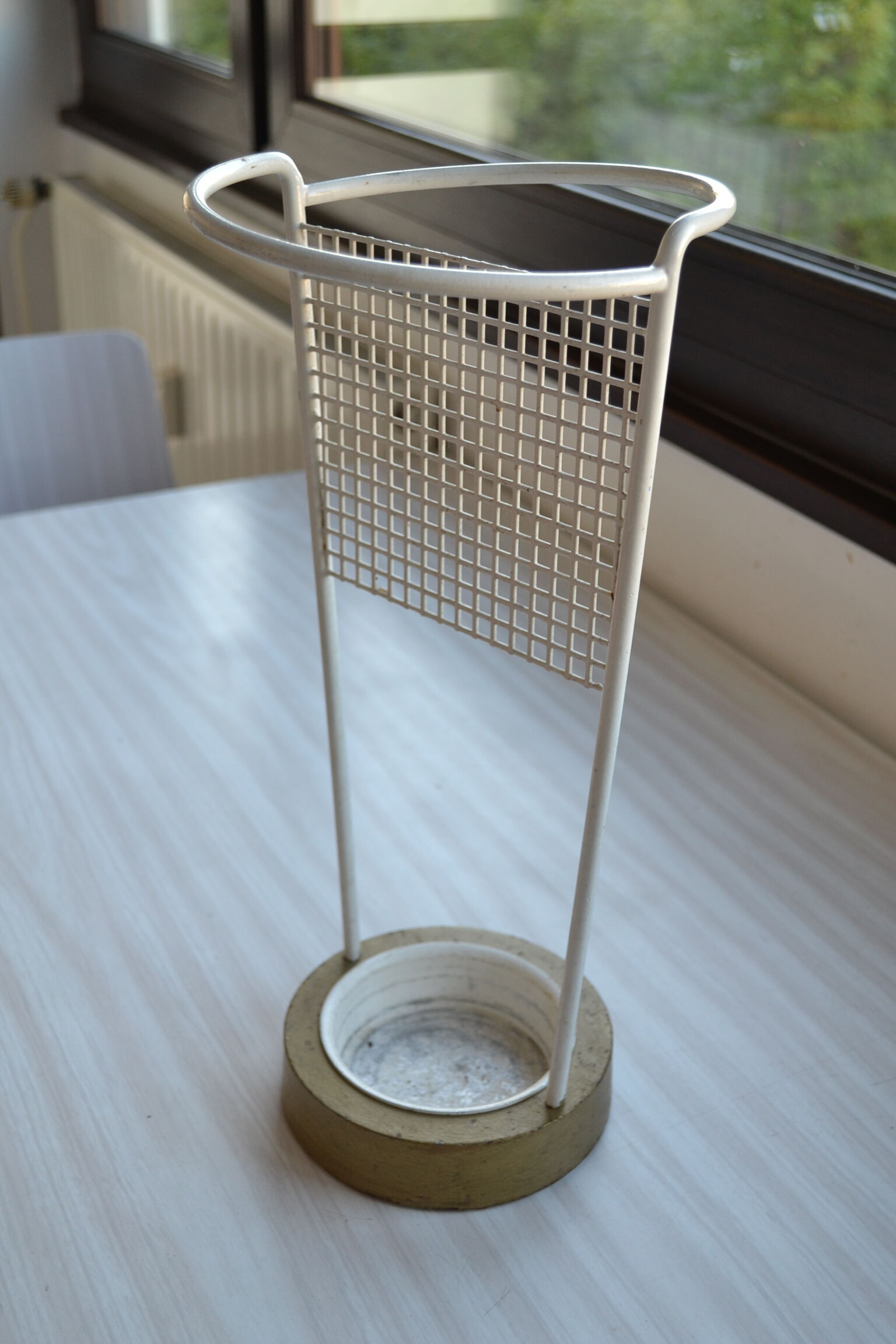 Door vintage umbrellas 1960s