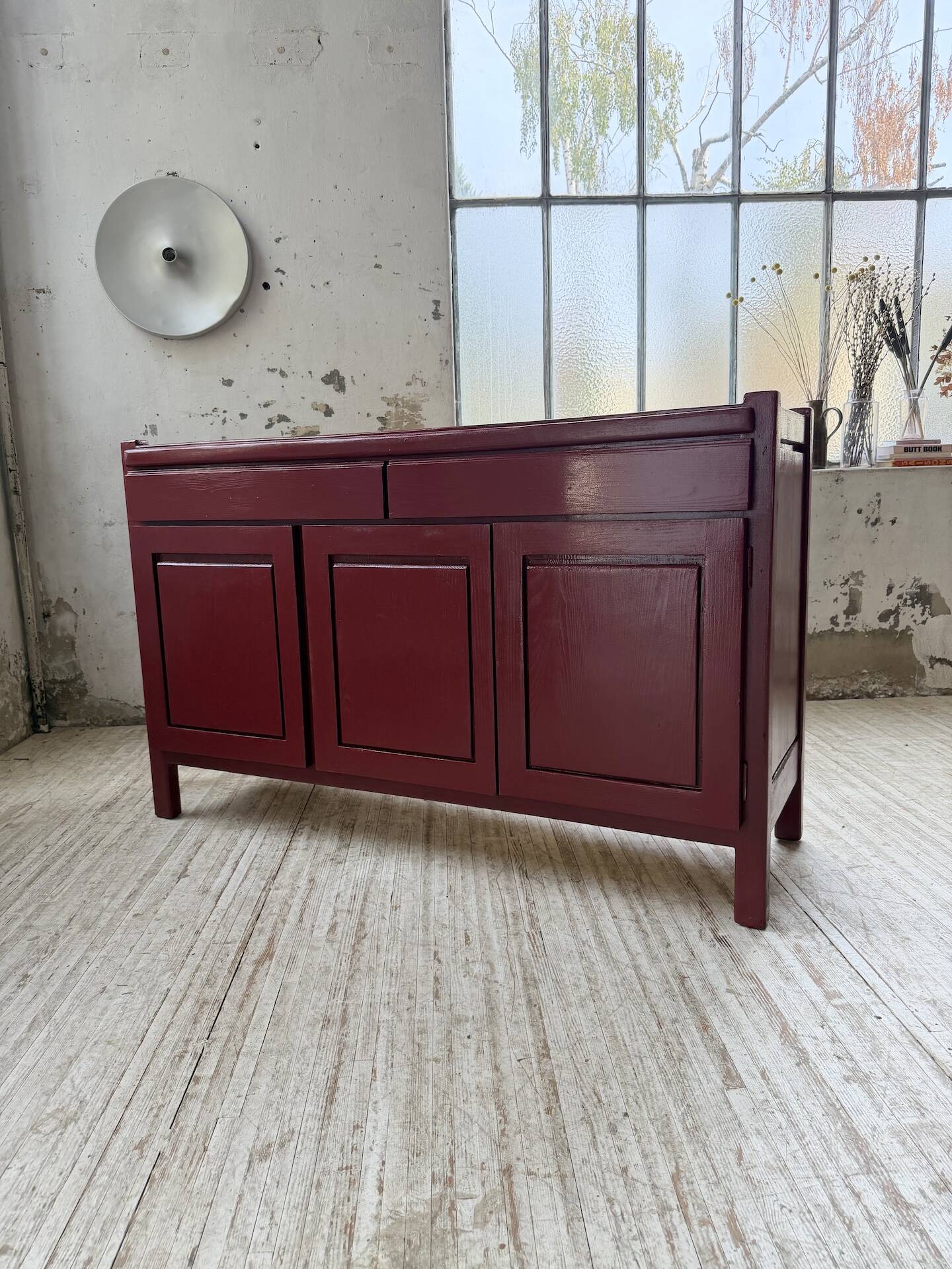 Red lacquered enfilade 1970 160cm