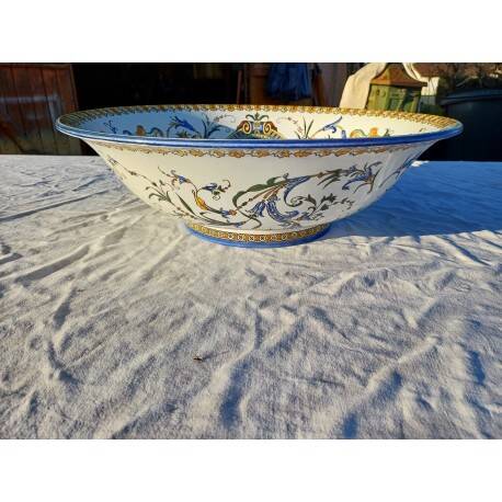 19th century Gien earthenware deep dish
