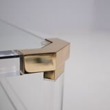 Table basse en plexiglass & laiton Charles Hollis Jones