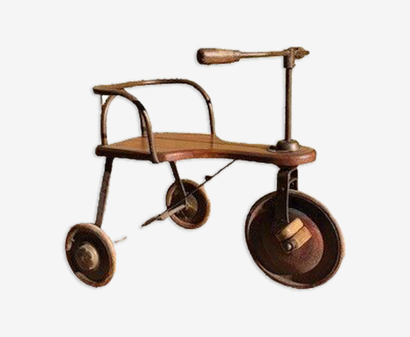 Old tricycle