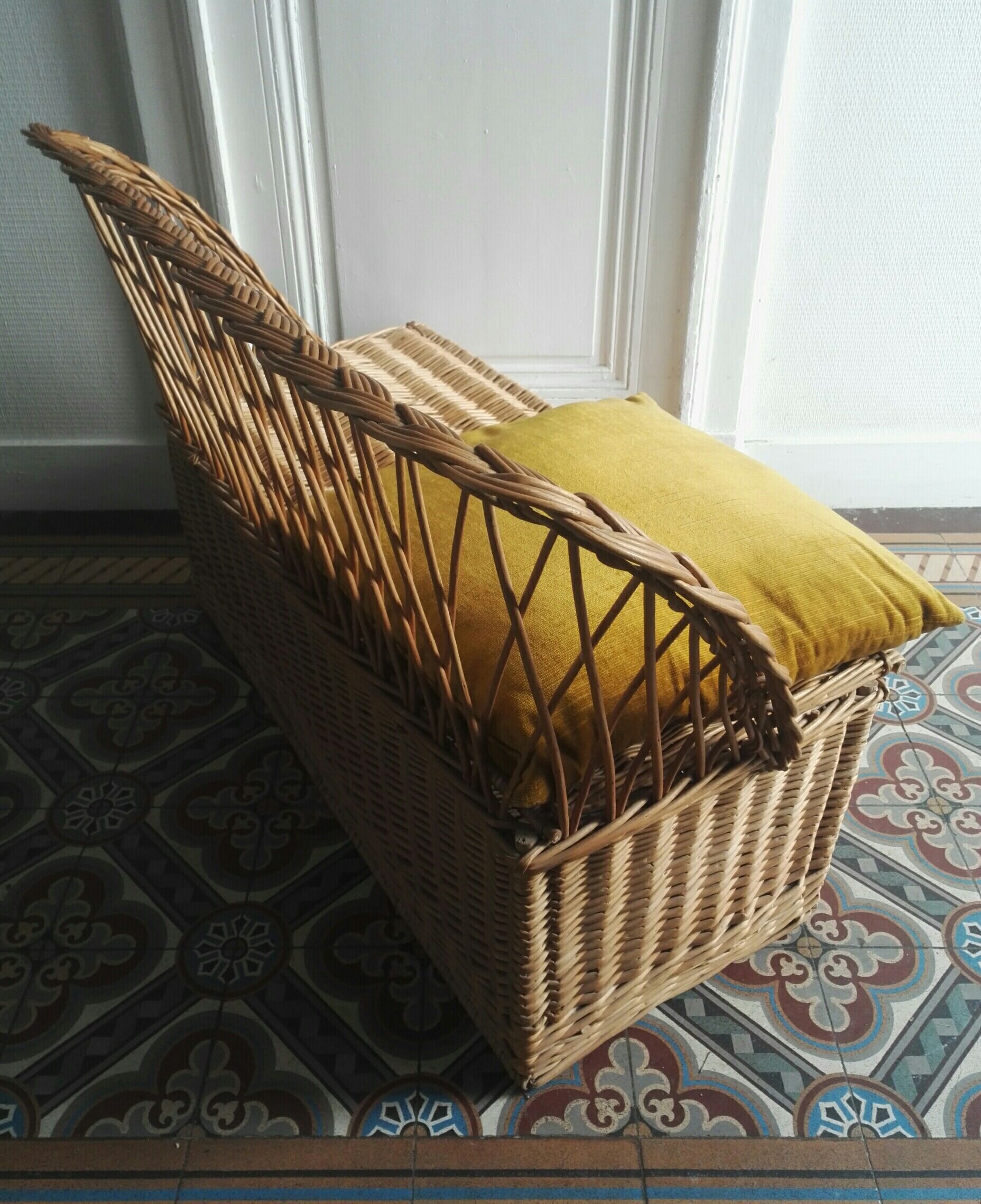 Bench/chest Wicker