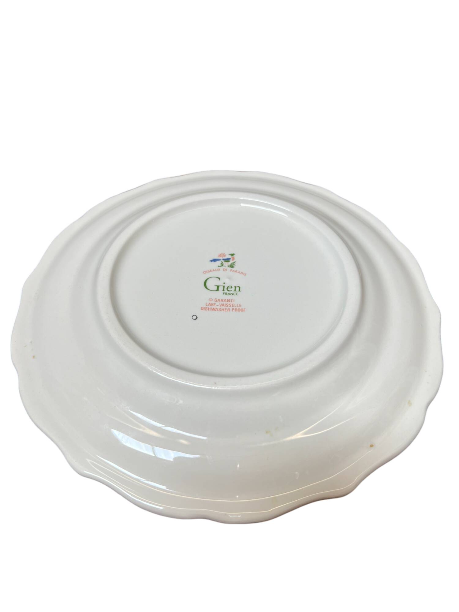 Gien earthenware dessert plate with bird of paradise motif