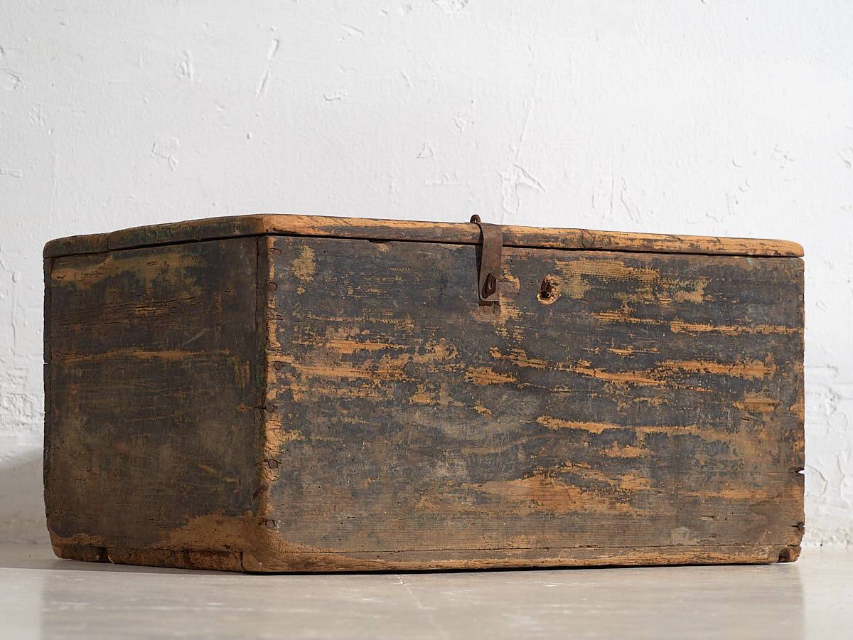 Old cobalt blue ammunition chest (c.1900) #64