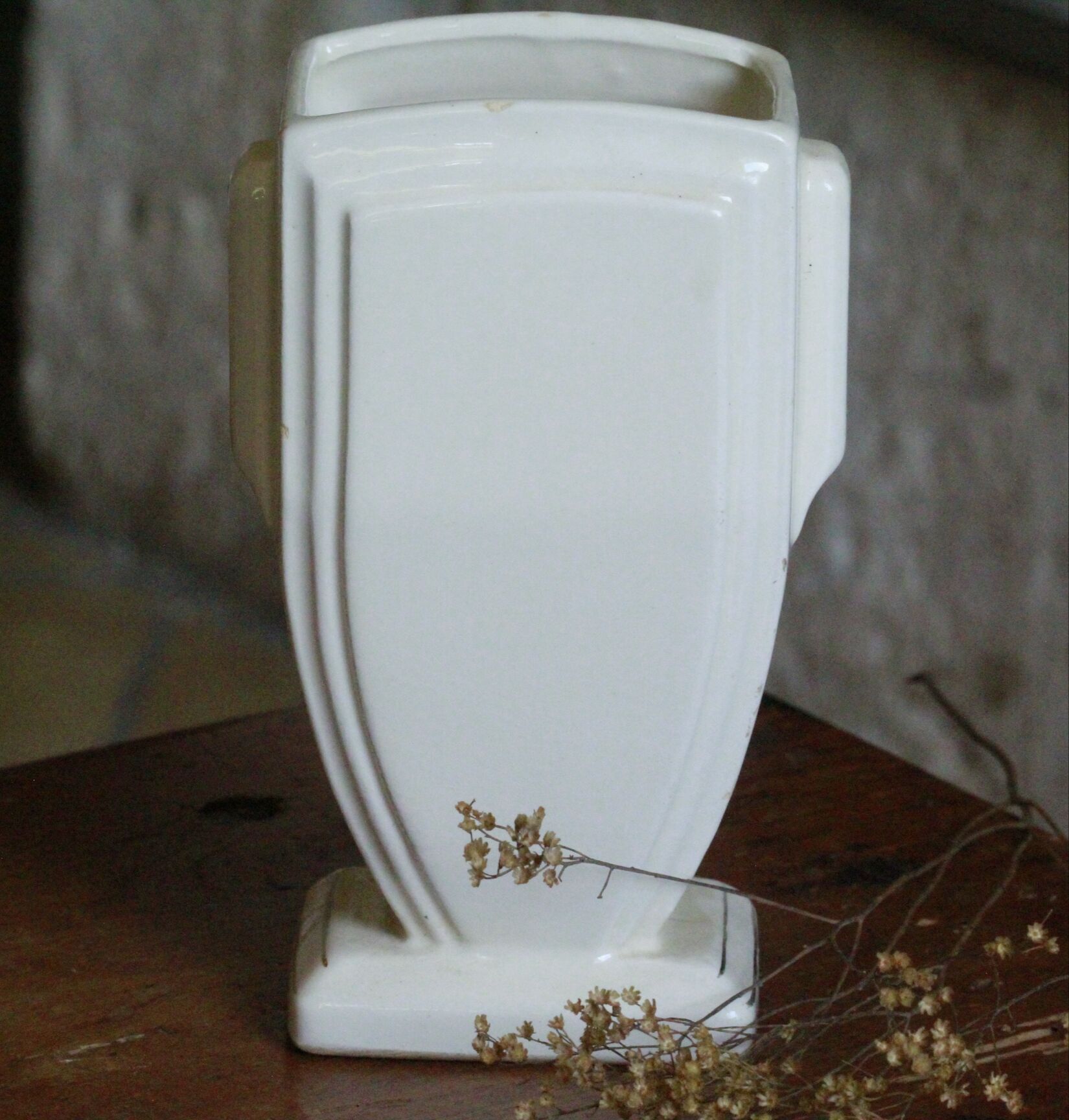 Art deco vase