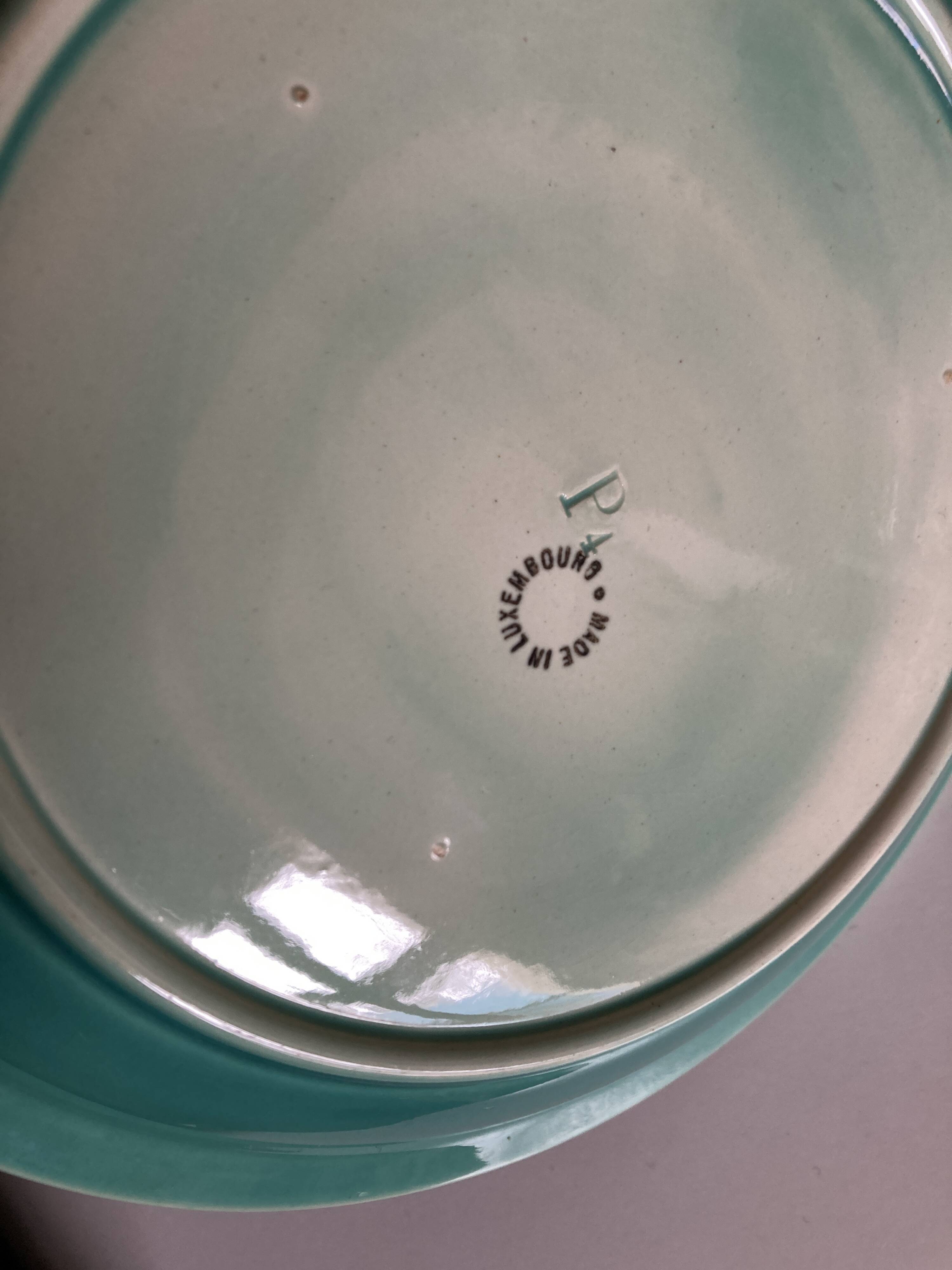 Set of 9 modernist turquoise earthenware plates from 1950 by Villeroy & Boch.