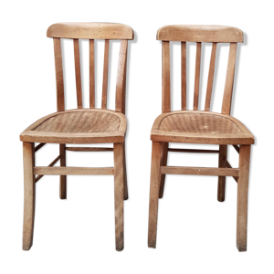 lot 2 chaises bistrot