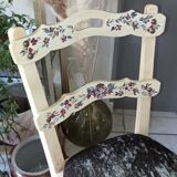 Decorative chair