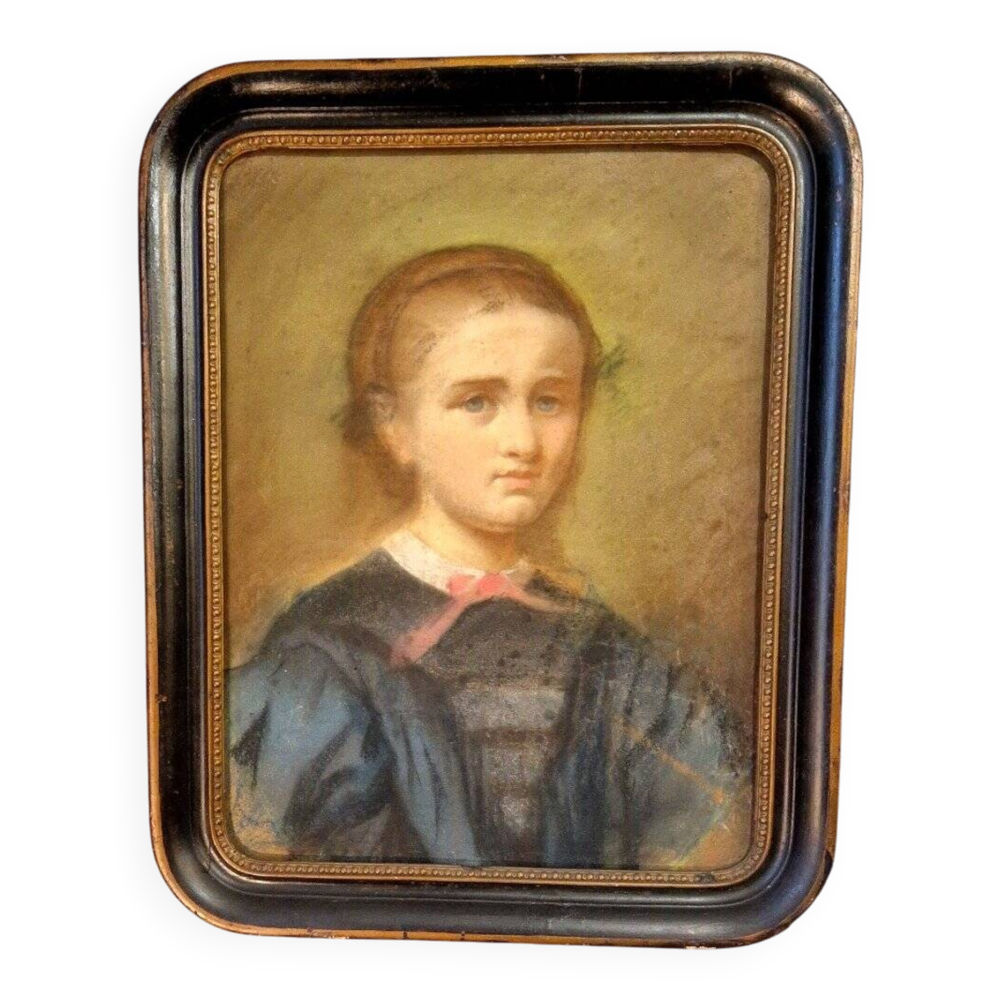 Portrait of a young woman from the Napoleonic III era.