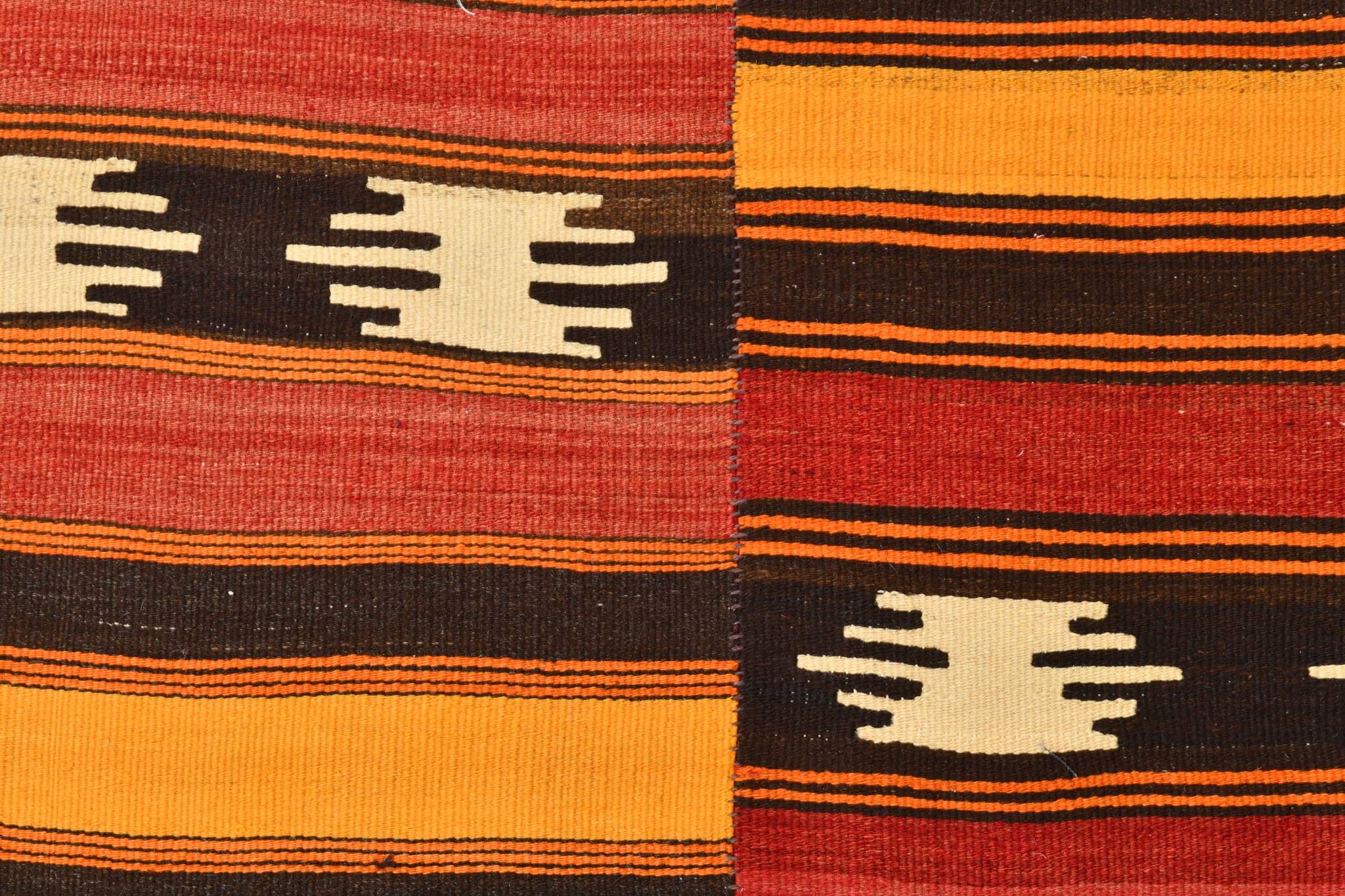 Tapis kilim ethnique turc rouge et orange, 173 x 225 cm
