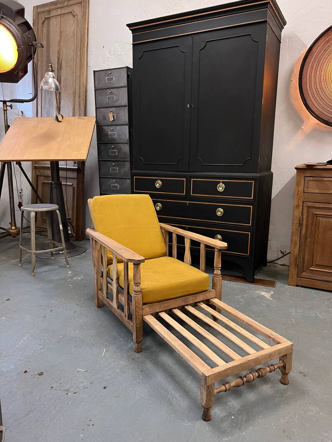 Morris armchair early 20th century