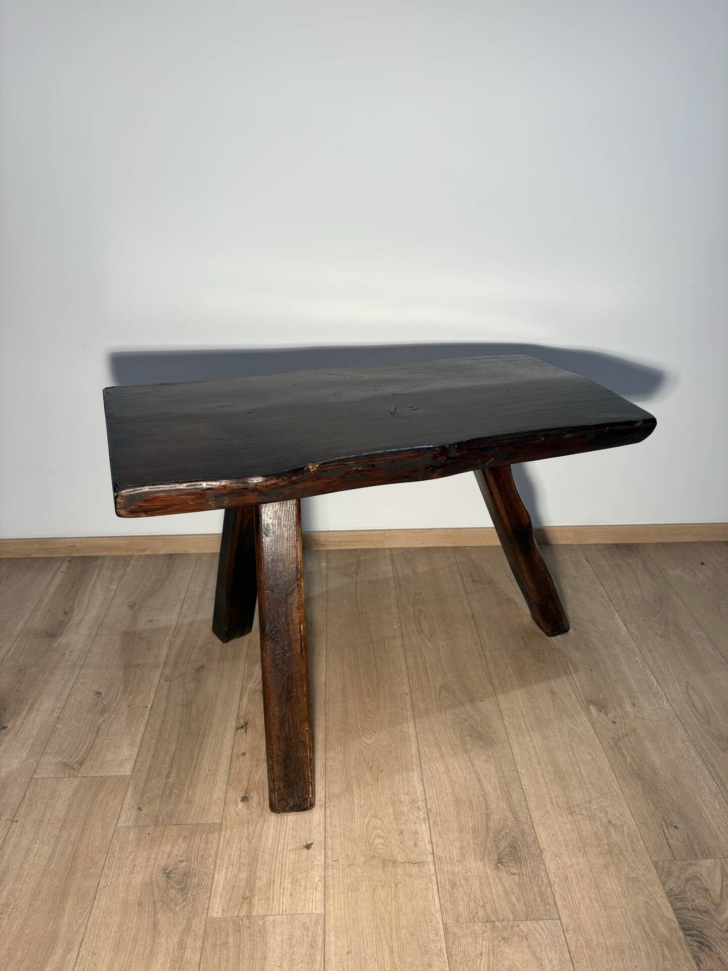 Table brutaliste chêne massif