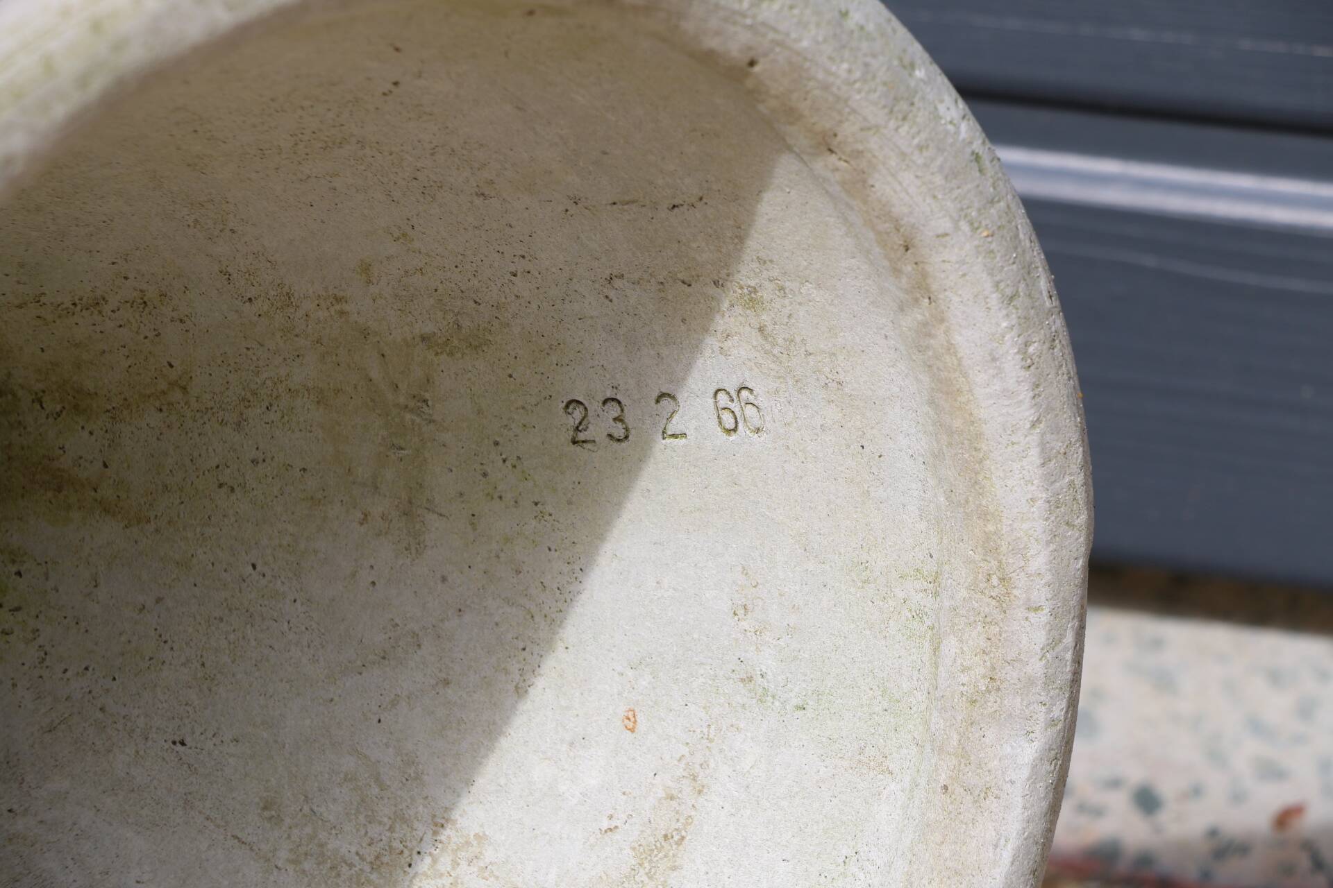 Anto Bee style Planter 1960