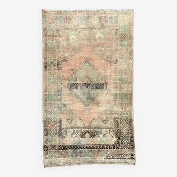 Shabby Turkish Oushak Rug 184x108 cm vintage carpet Ushak Region Medium