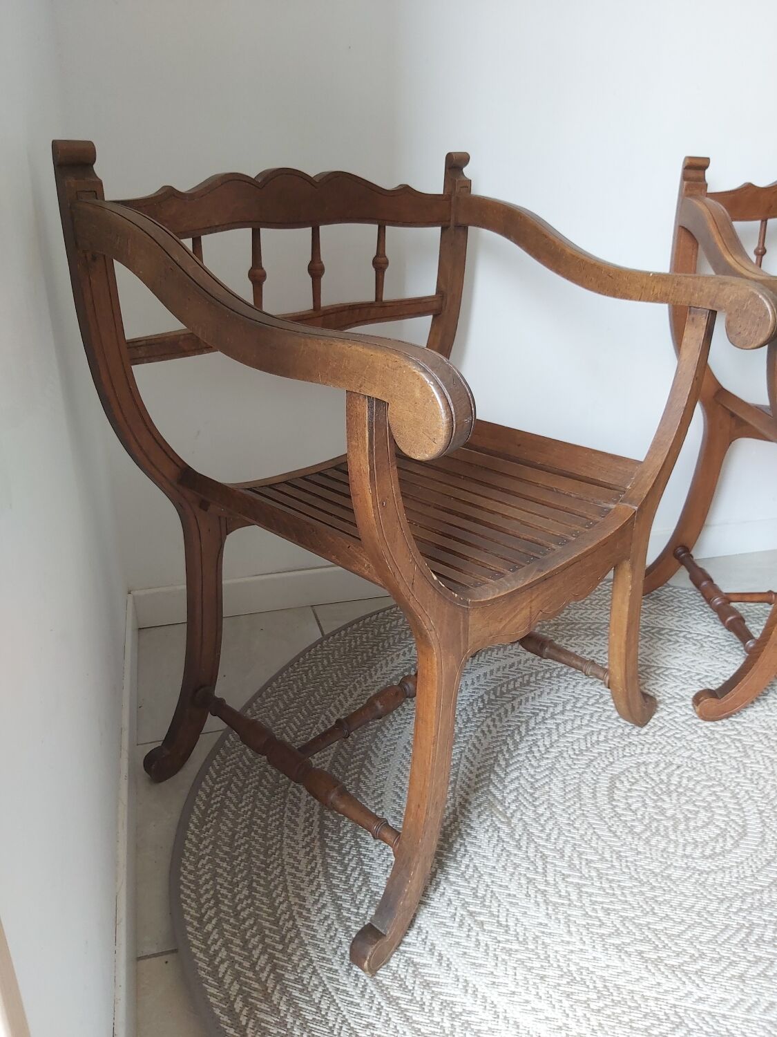 Paire de fauteuil Dagobert