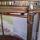 Classic serving table