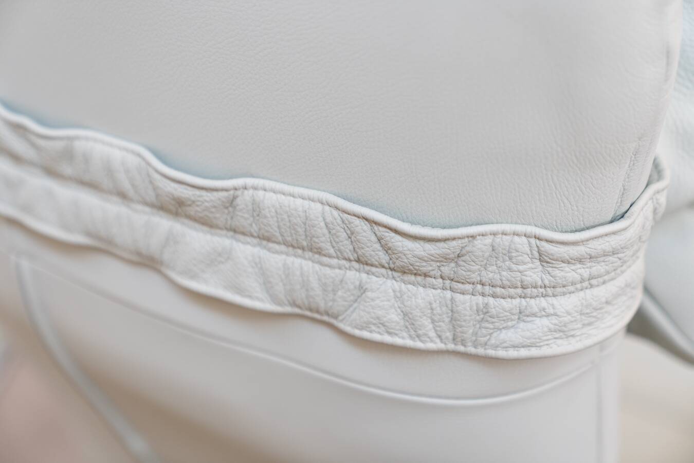 Vintage relax armchair from the 70s/80s by Percival Lafer