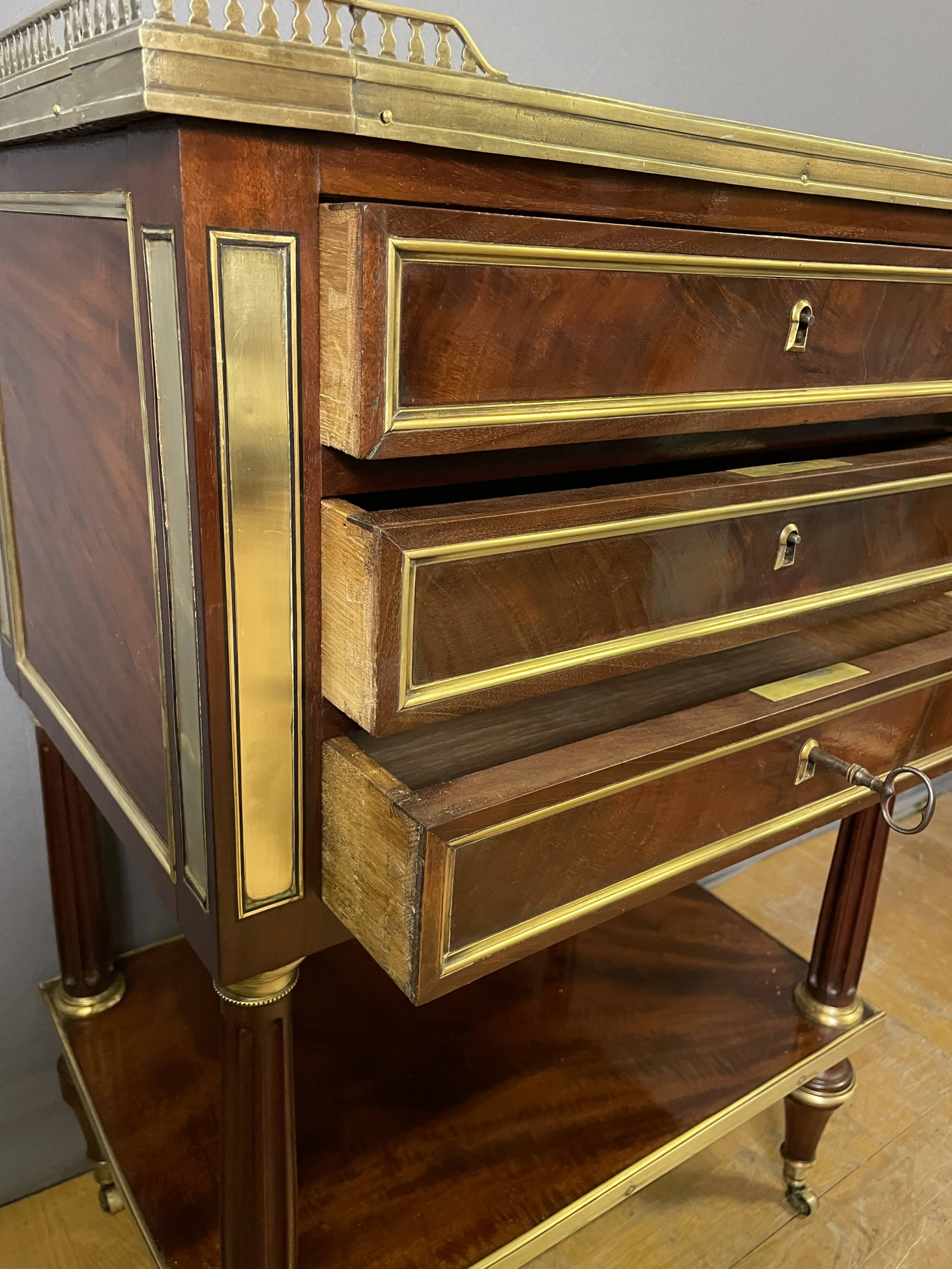 Directoire Chiffonnières Table circa 1820