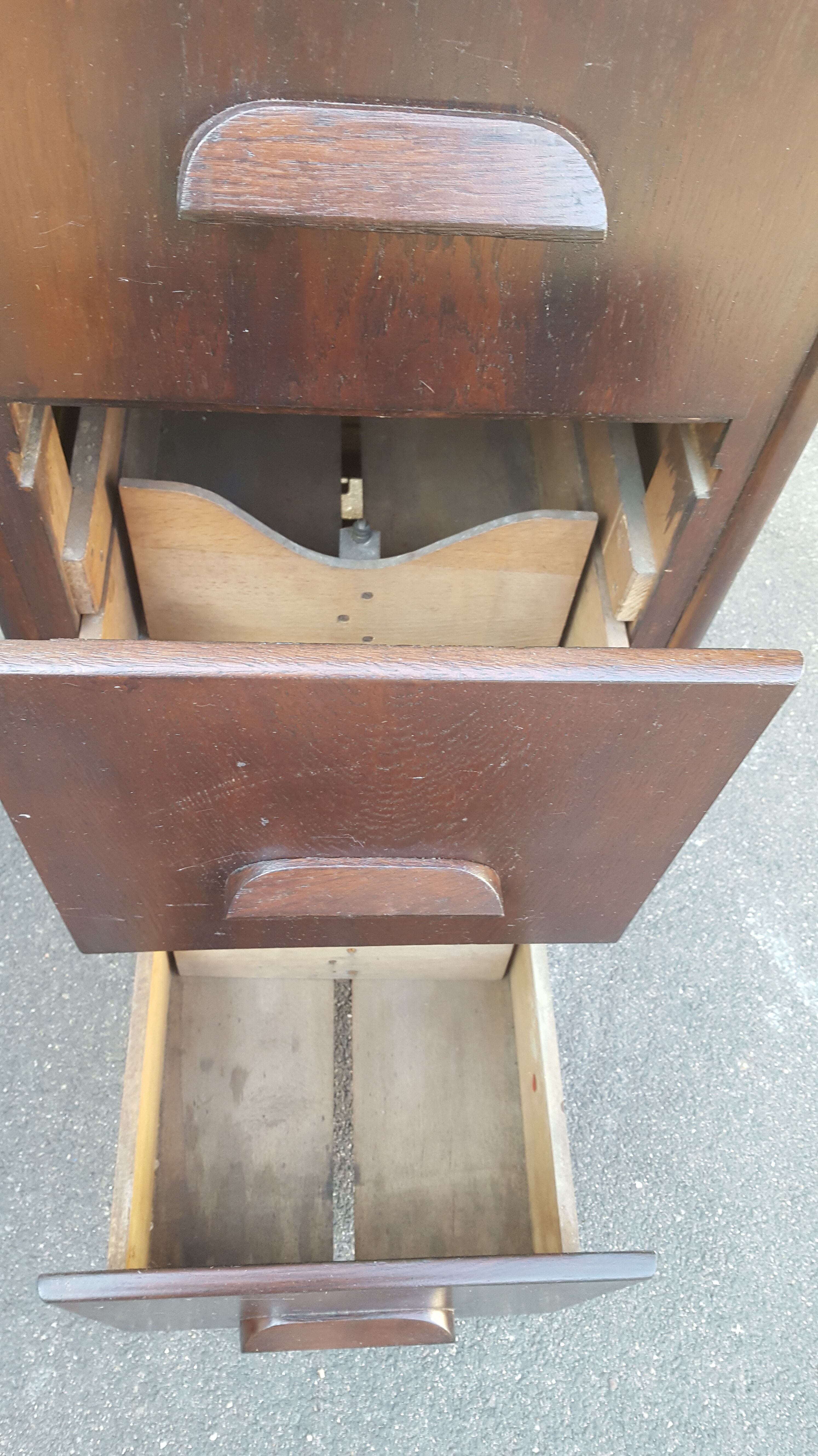 Old locker administrative years 50