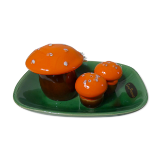 Condiment service mushroom salt pepper mustard vintage