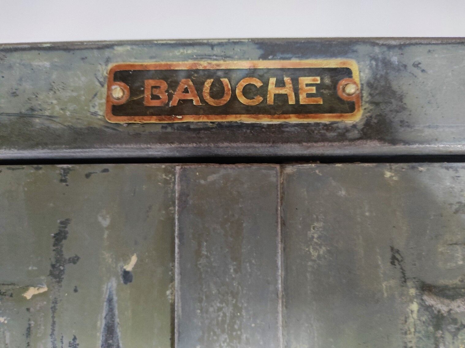 Parisian metallic wardrobe " Bauche "