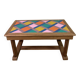 Table basse en bois revisitée - plateau géométrique coloré