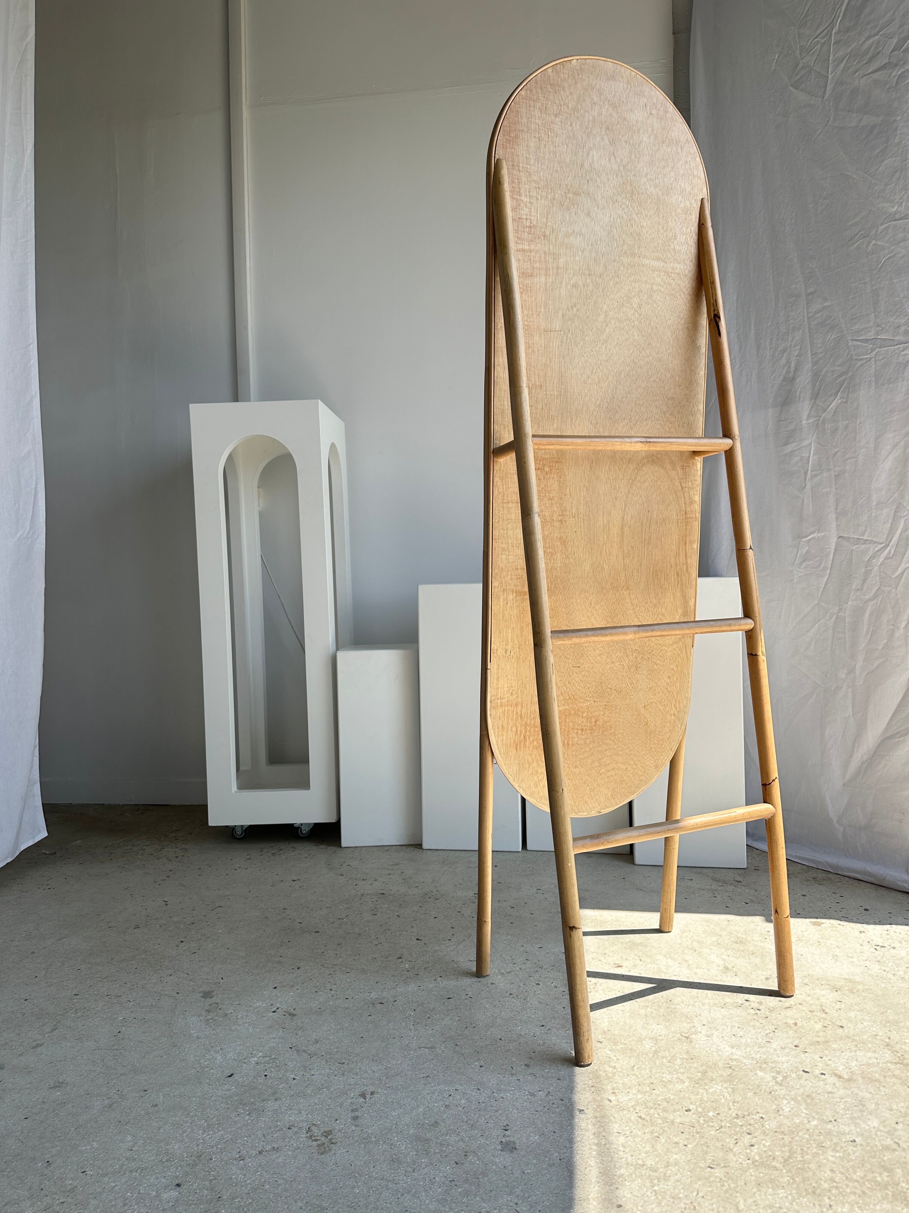 Floor mirror in bamboo and rattan H:1m80