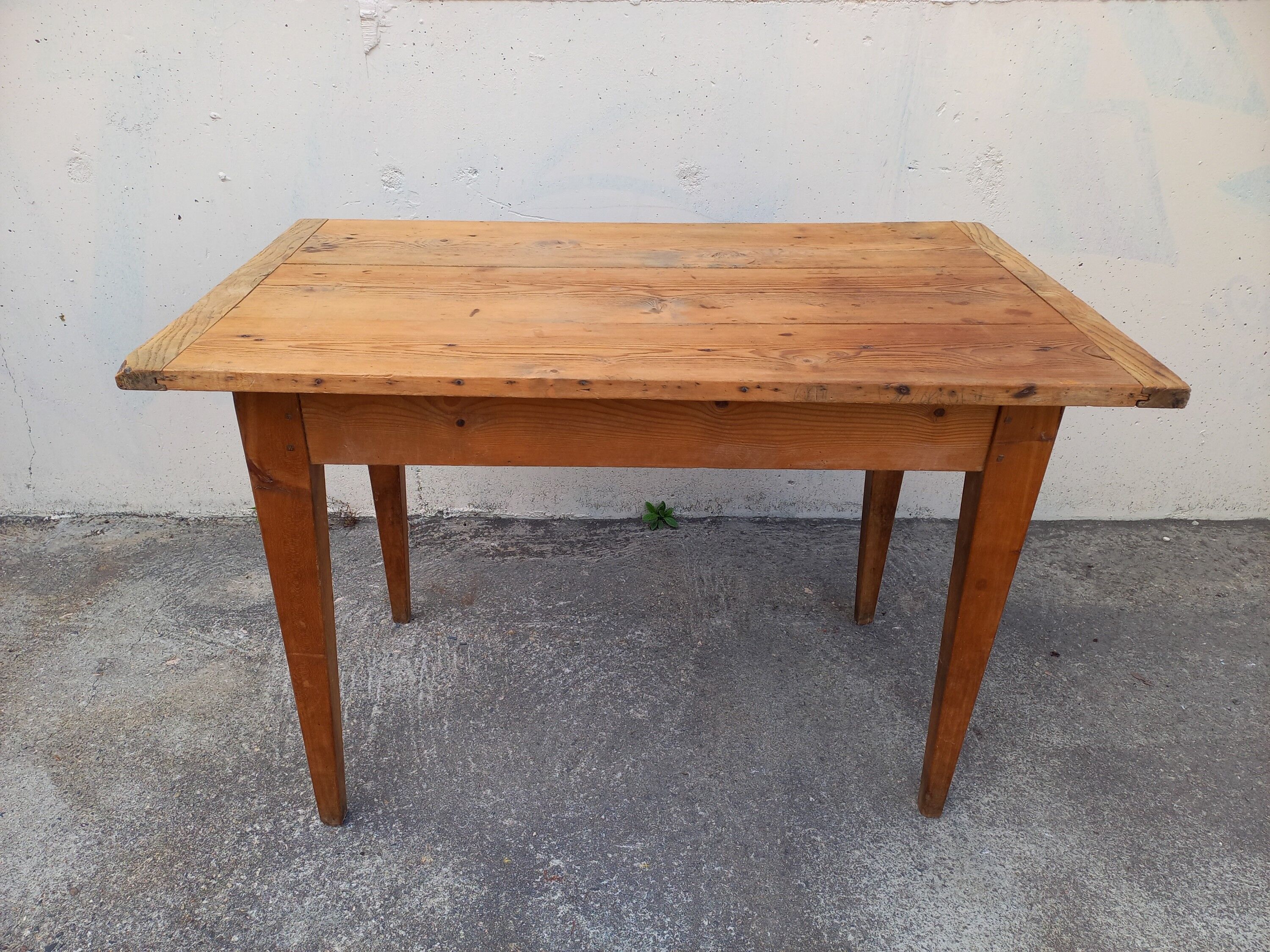 Table de ferme en sapin