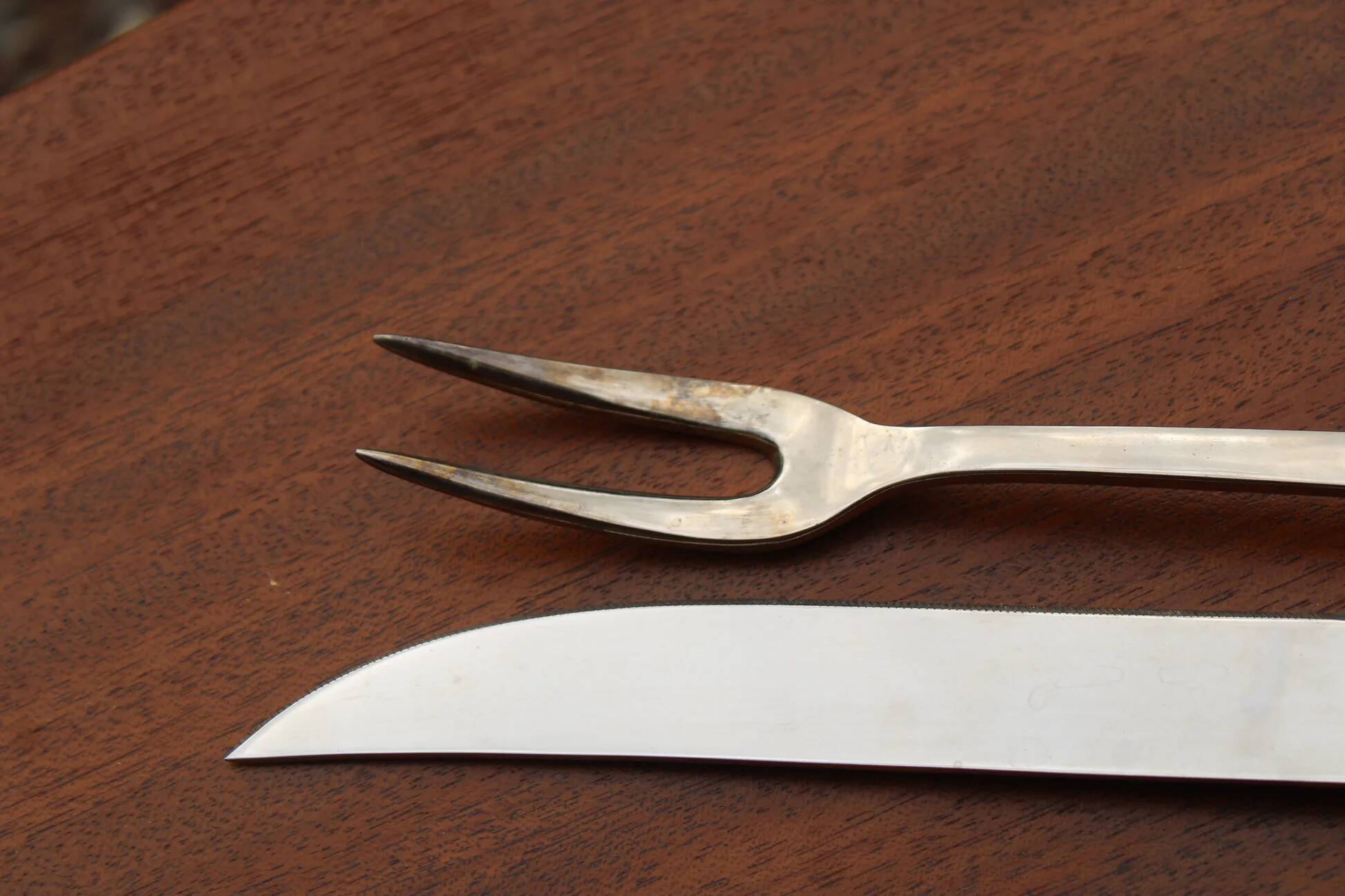 Vintage carving set knife and fork – handles made of blue glass beads