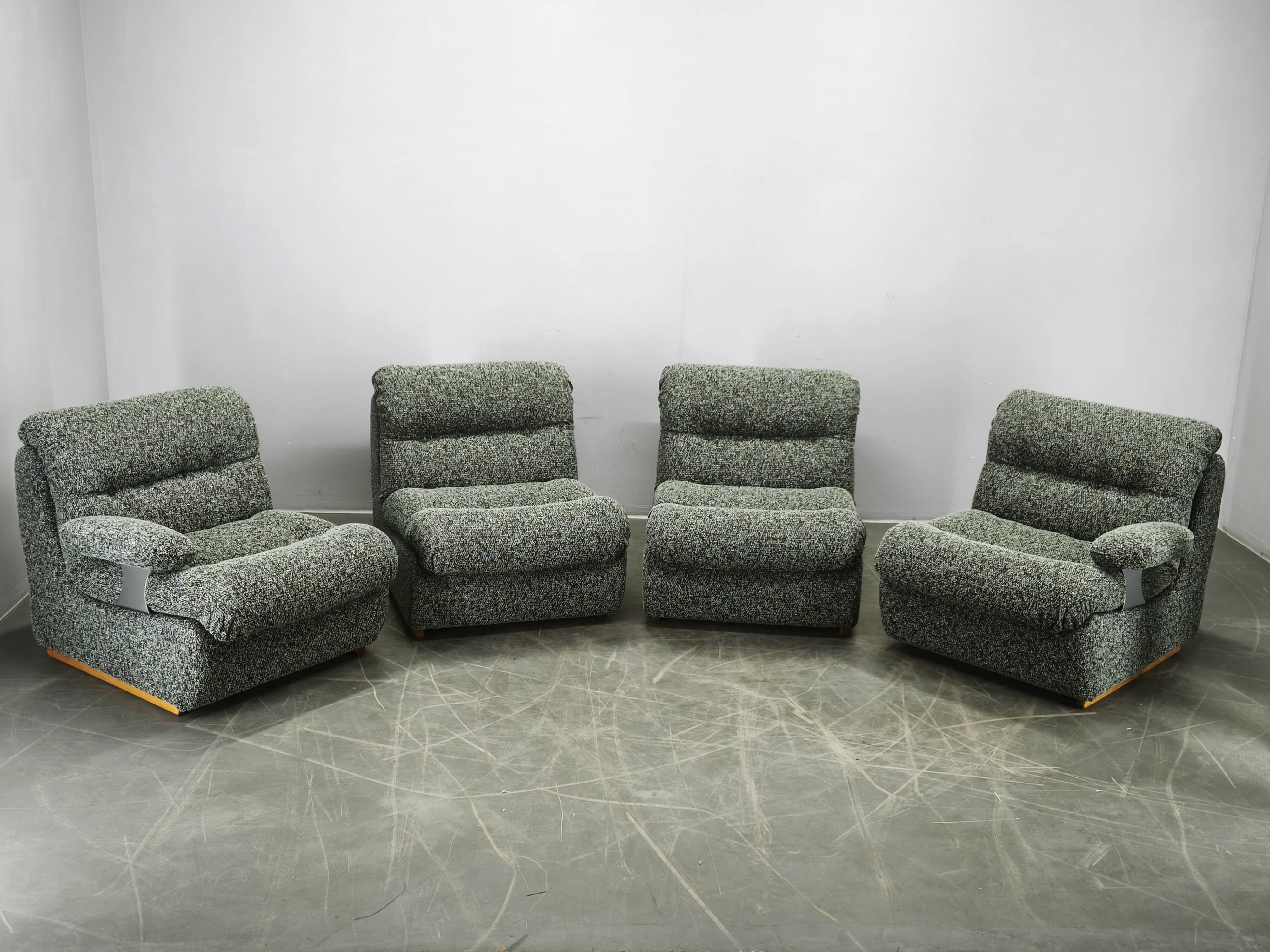 1970s Czechoslovak Space Age Four-Piece Sculptural Modular Sofa