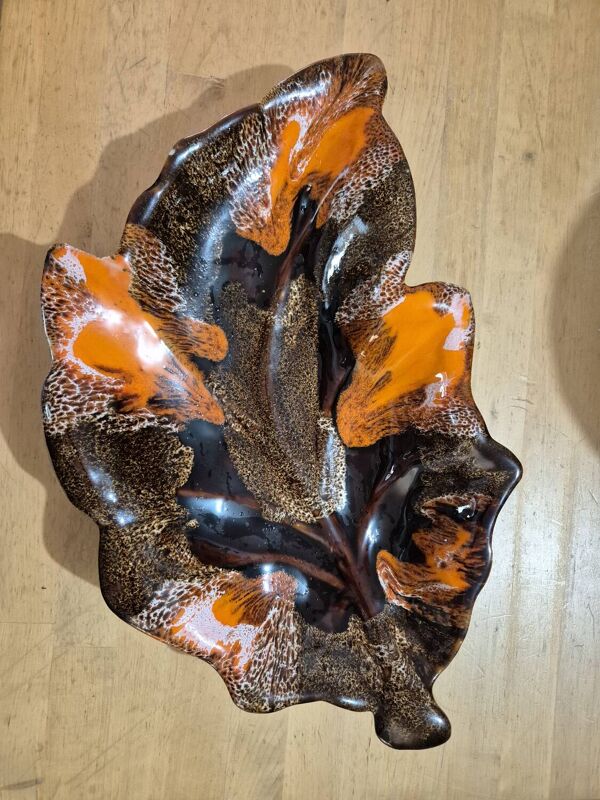 Grand plat ''Feuille'' Vallauris Vintage 1963 - Céramique Emaillée 42cm