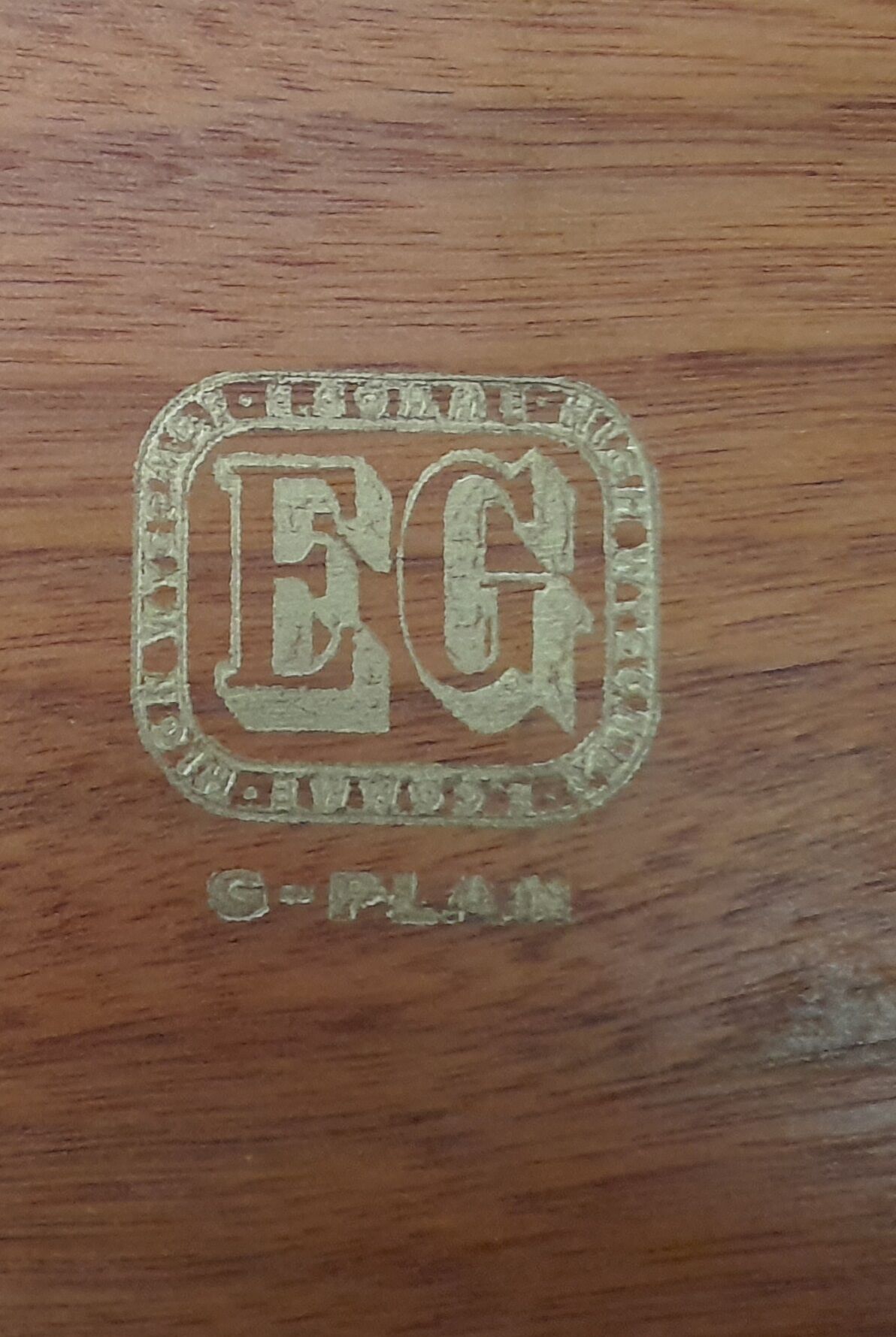 Compass foot dressing table from the 50s