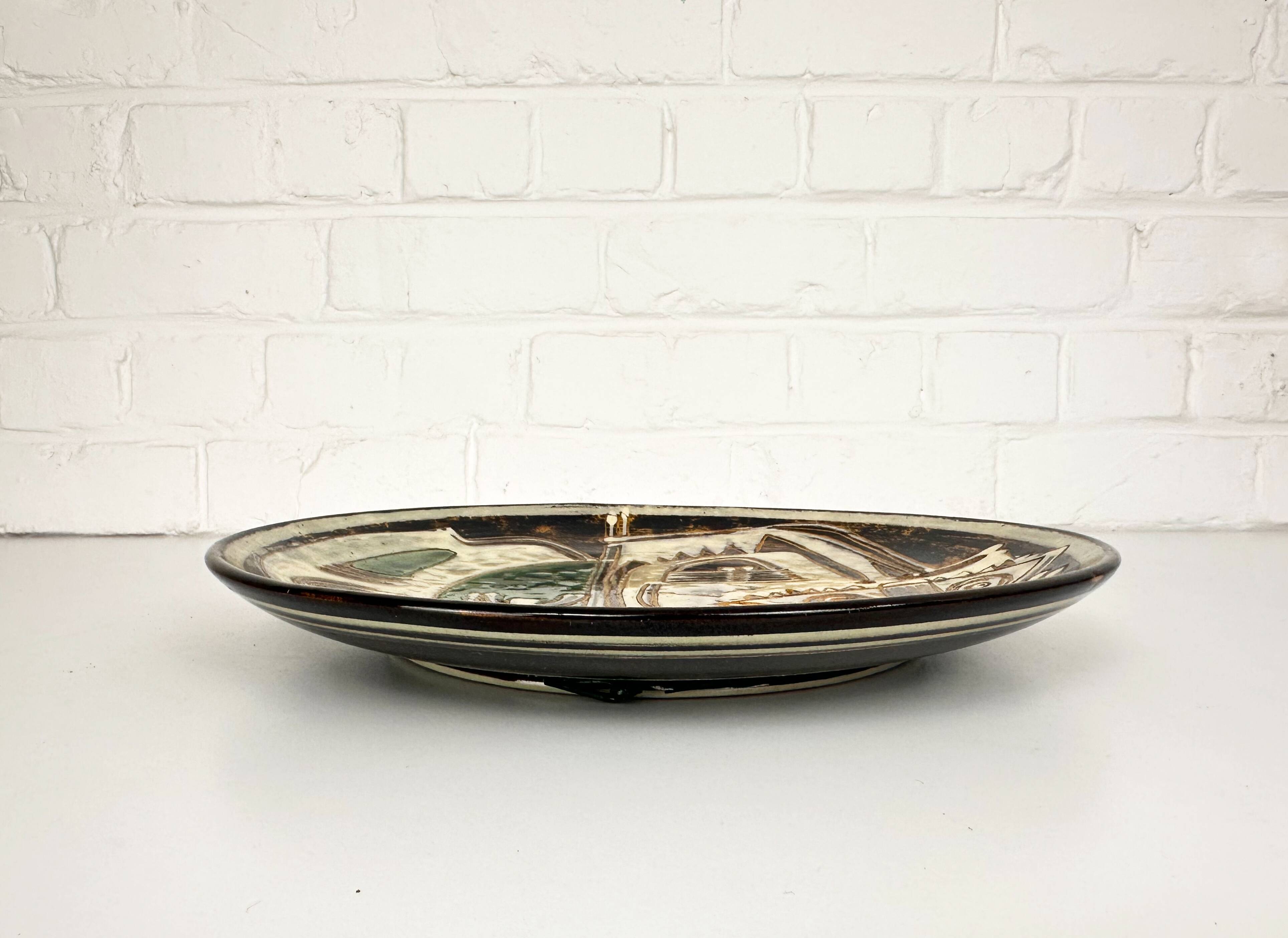Large decorative ceramic plate, Ivy Lysdal for Kähler, Denmark, 1960s