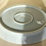 Plat ovale en porcelaine