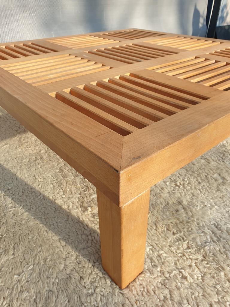 Coffee table 9 openwork checkerboards in solid beech
