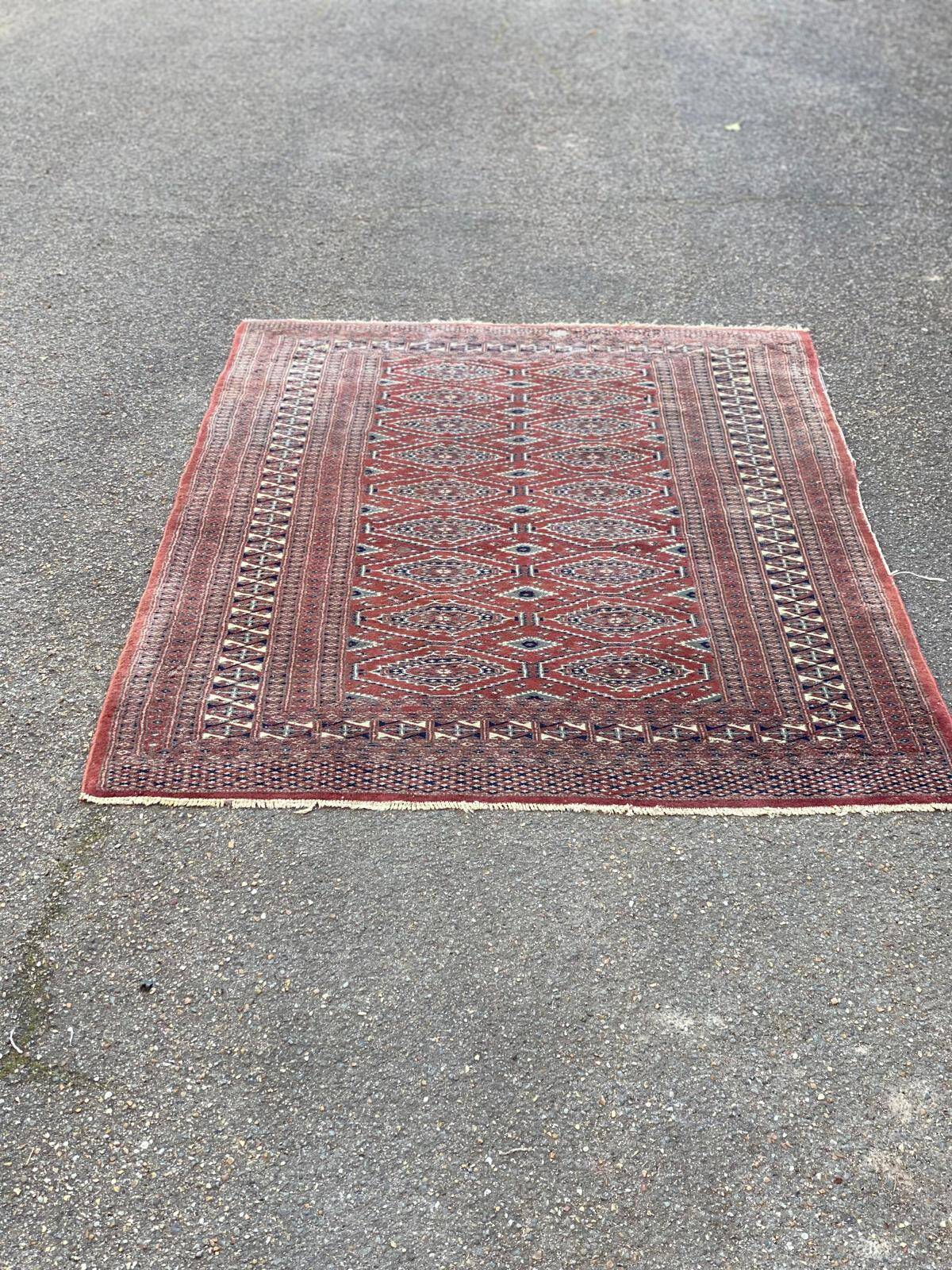 Persian wool rug in burgundy red diamonds 135x200cm